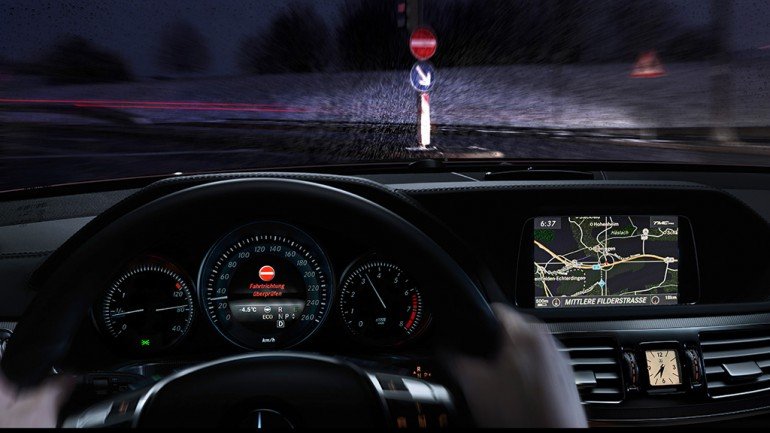 Now Mercedes New Traffic Signs Assistance system warns if you on wrong way