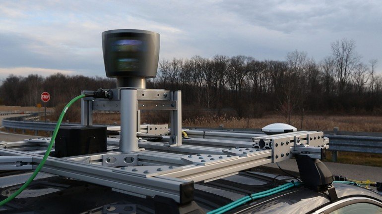 TOYOTA LEXUS SAFETY VEHICLE 