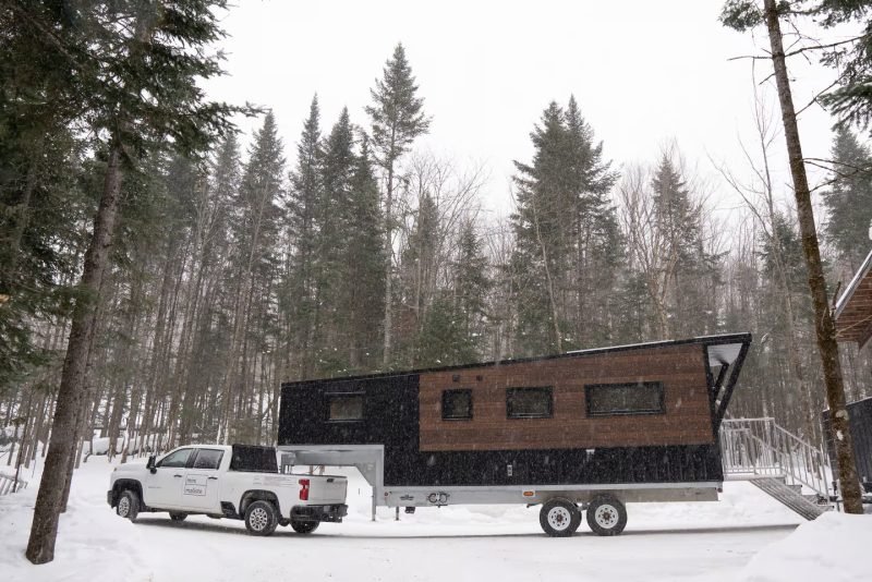 Nomad Tiny House now can accommodates 5 for Off-Grid Adventure
