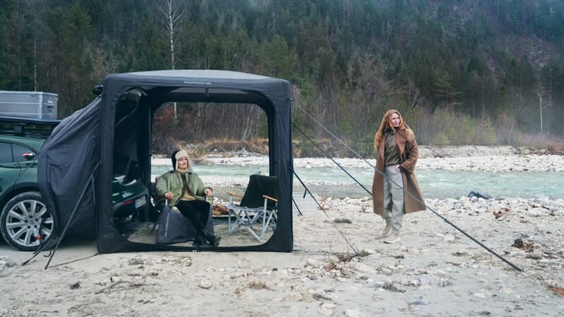 Porsche Canopy Tent Transforms Trunk into Luxe Glamping Haven – But at a Steep Price