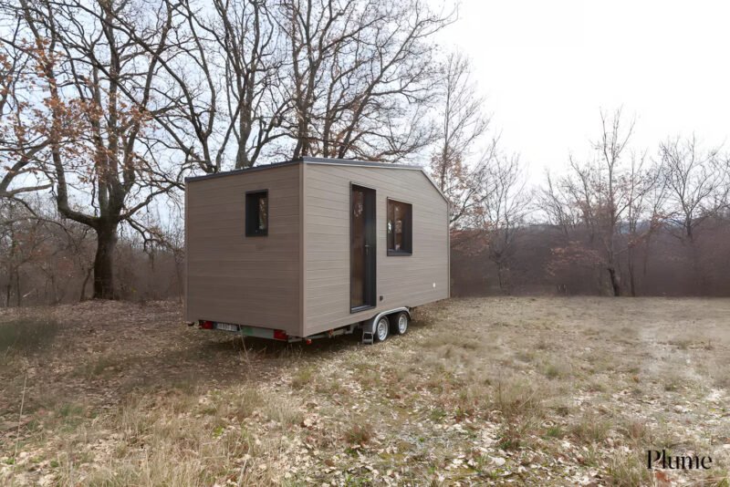 Easy-to-Tow Tiny House Maximizes Space with Innovative Design