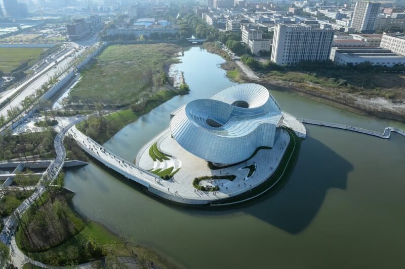 Yohoo Museum in Hangzhou Set to Become Iconic Floating Landmark